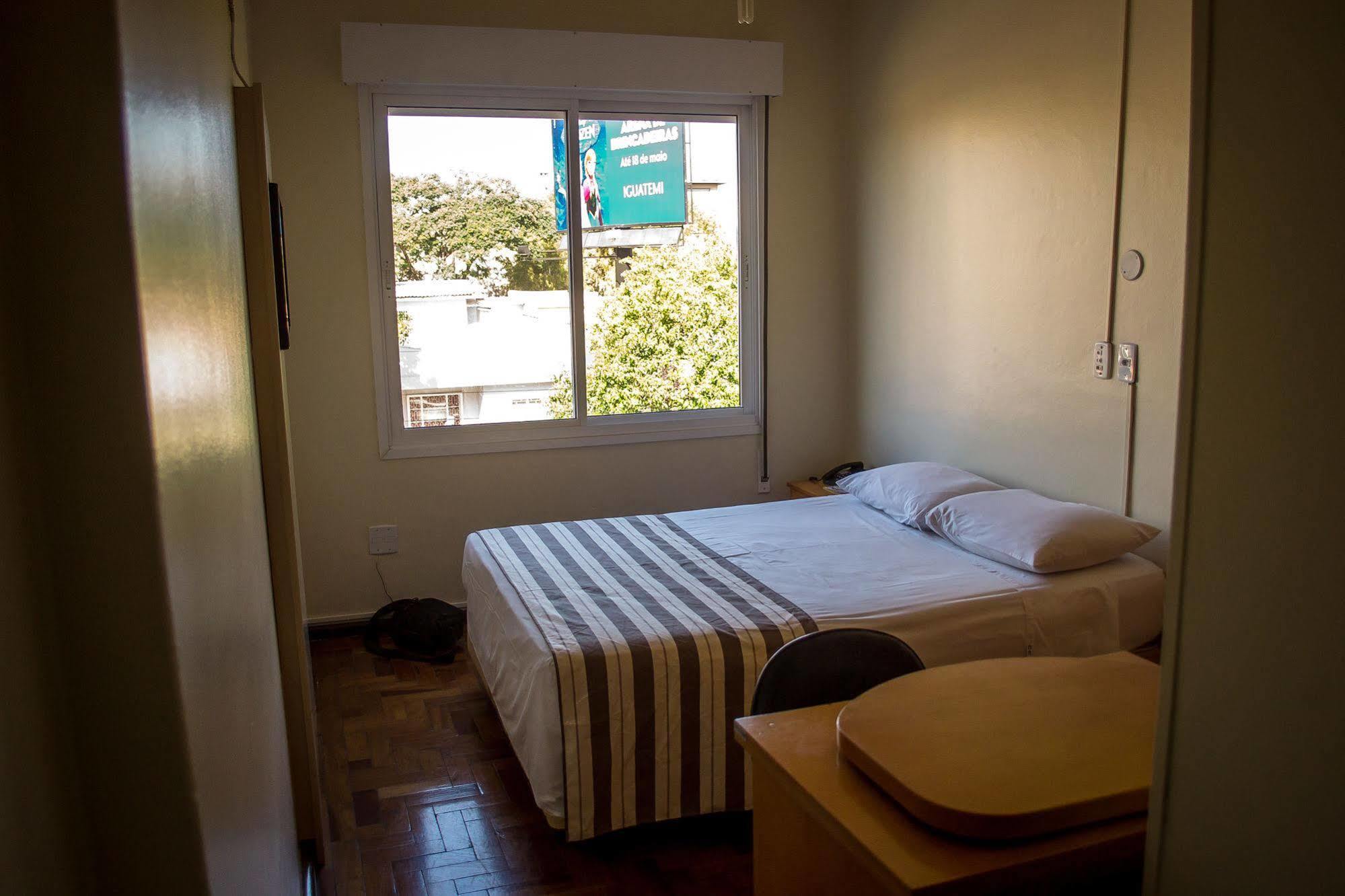 Colossi Hotel Porto Alegre Exteriér fotografie